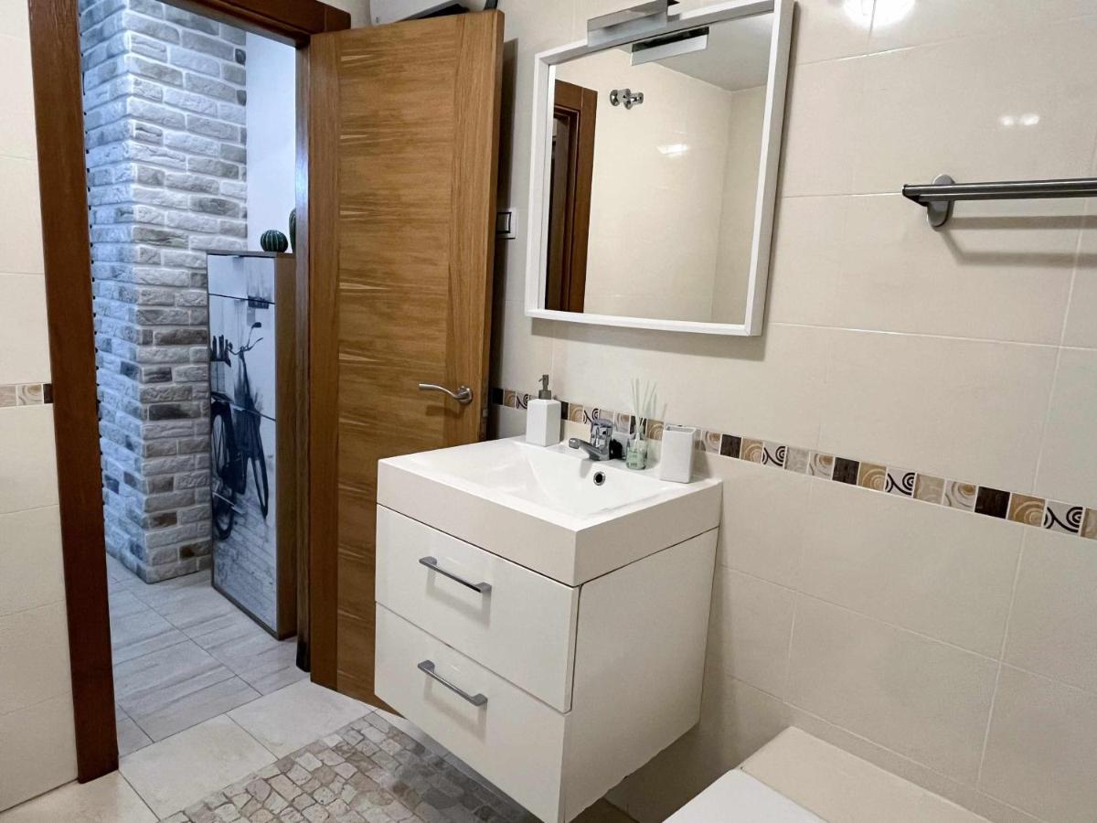 Apt Historic Center Malaga Free Parking Екстериор снимка